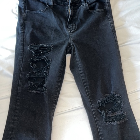 American eagle black ripped jeans - Picture 3 of 5
